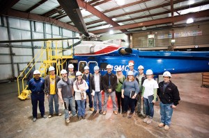 hth华体会体育app官网lsu architecture graduate students wearing white hard hats by helicopter