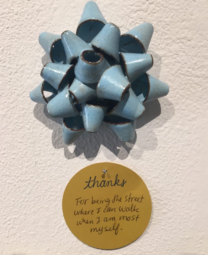 Handmade ceramic bows, blue with thanks tag